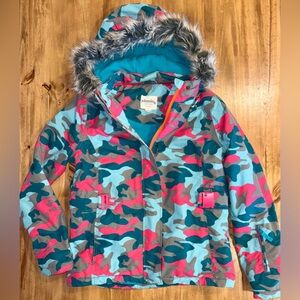 Johnnie B Boden Girl’s Ski Snowboard jacket pink & blue camouflage - Youth 13/14